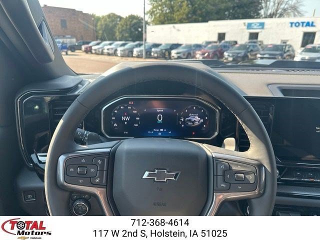 New 2026 Chevrolet Silverado 1500 ZR2 w/ Dark Appearance Package AWD/4WD image 20