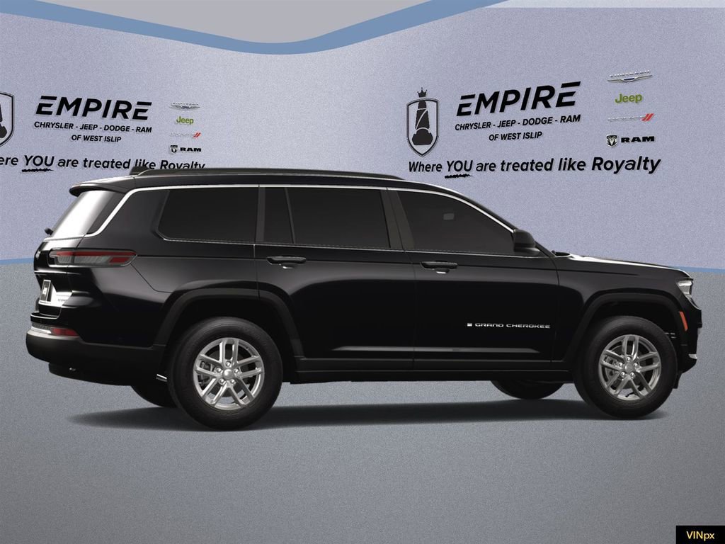 Used 2025 Jeep Grand Cherokee L Laredo image 17