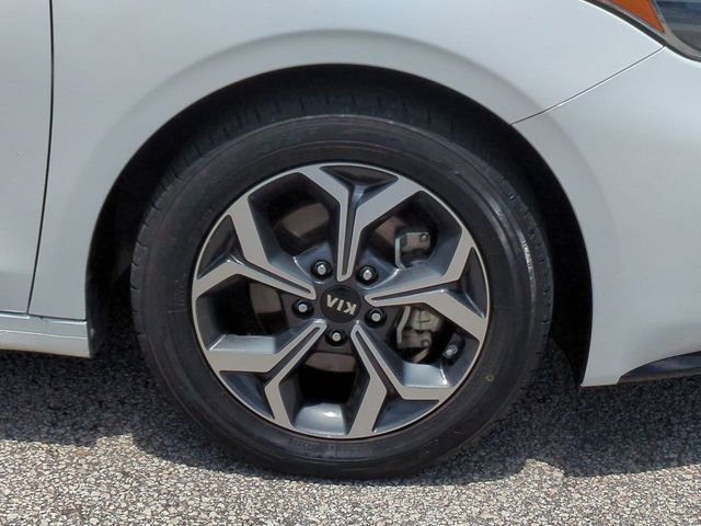 Used 2021 Kia Forte LXS FWD image 11