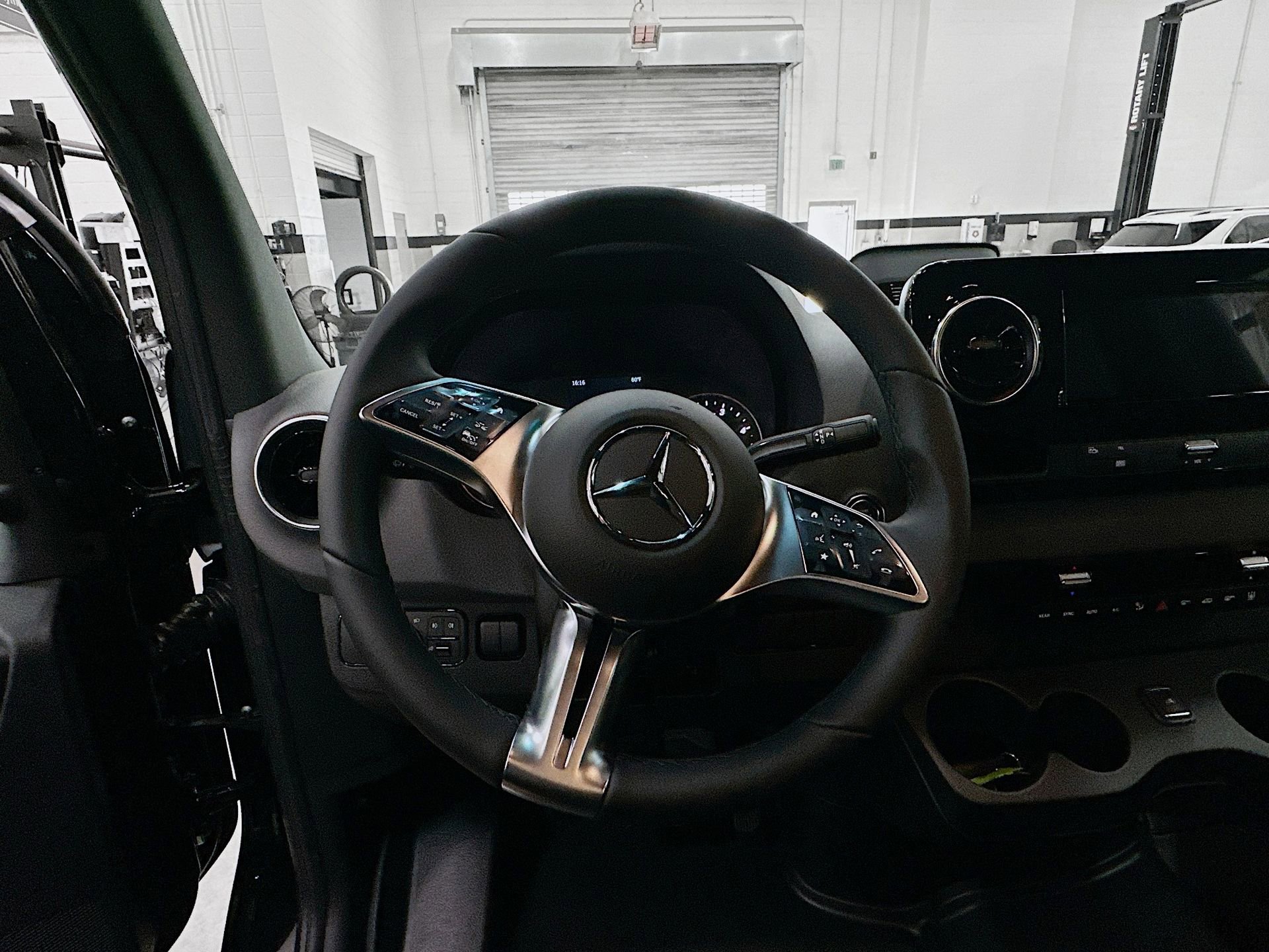 New 2026 Mercedes-Benz Sprinter 2500 image 12