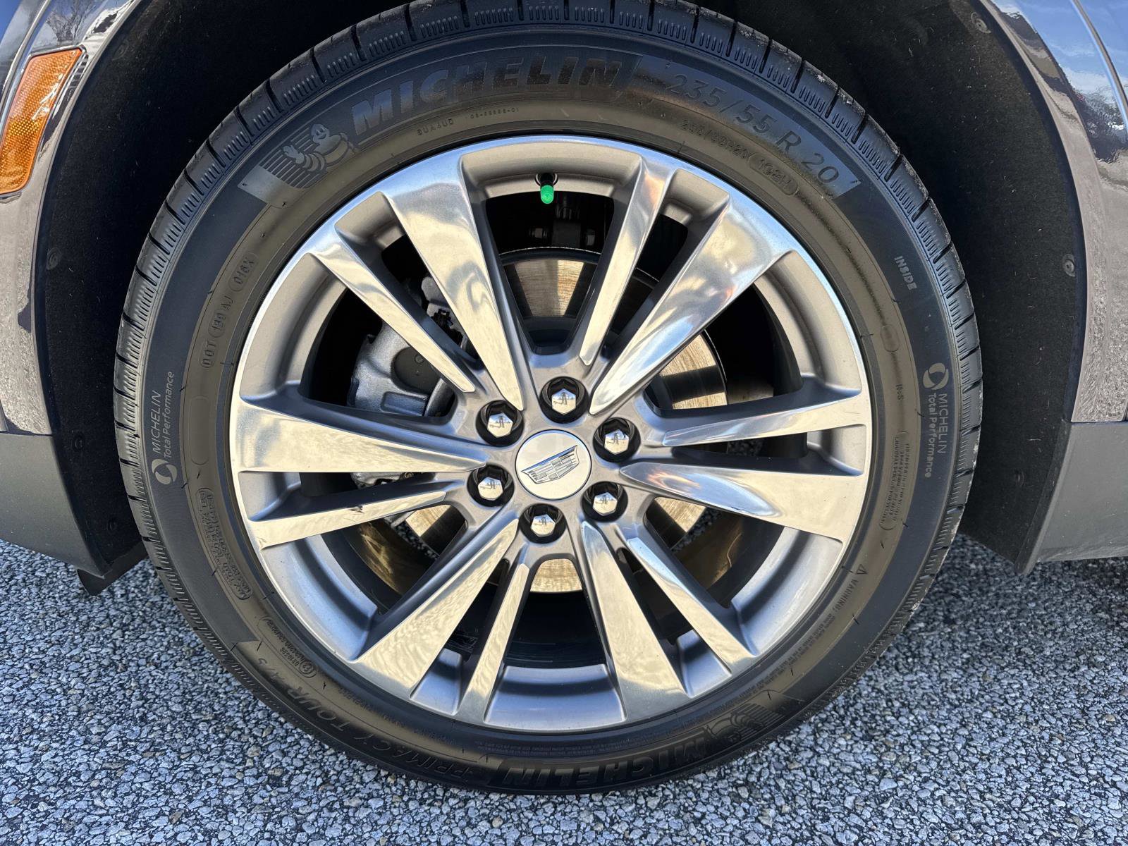 Certified 2025 Cadillac XT5 Premium Luxury image 10