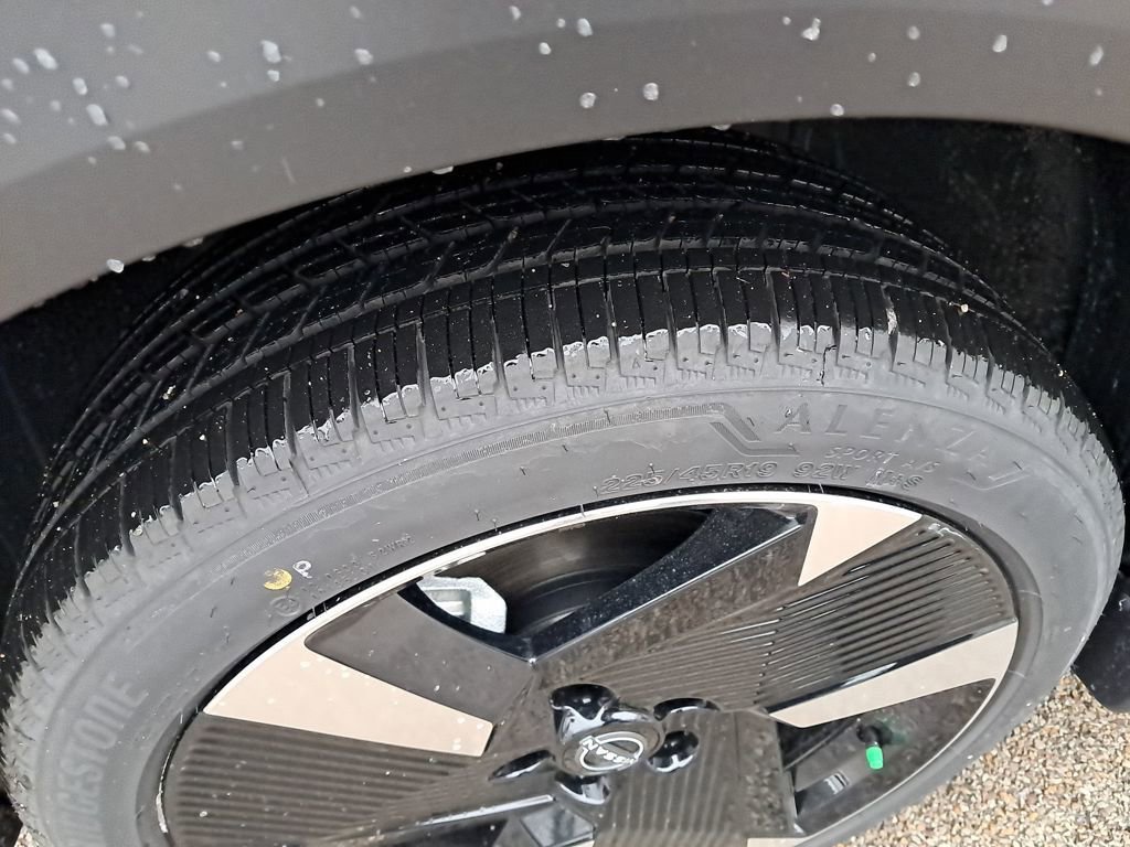 New 2026 Nissan Kicks SR w/ Cold Weather Package image 49