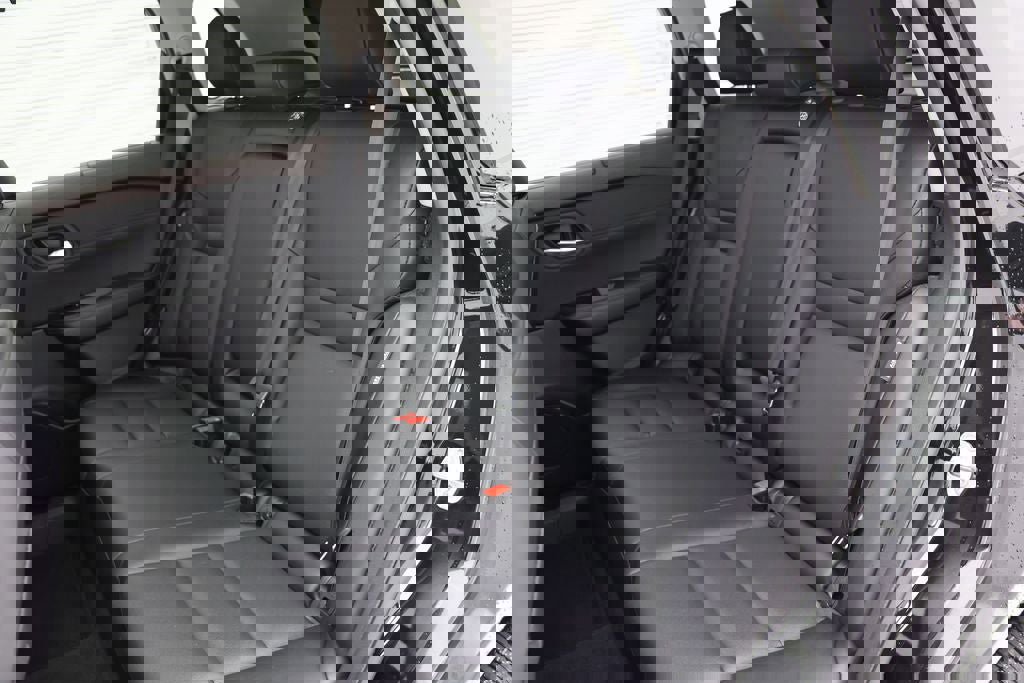 Used 2023 Nissan Rogue SV w/ SV Premium Package image 12