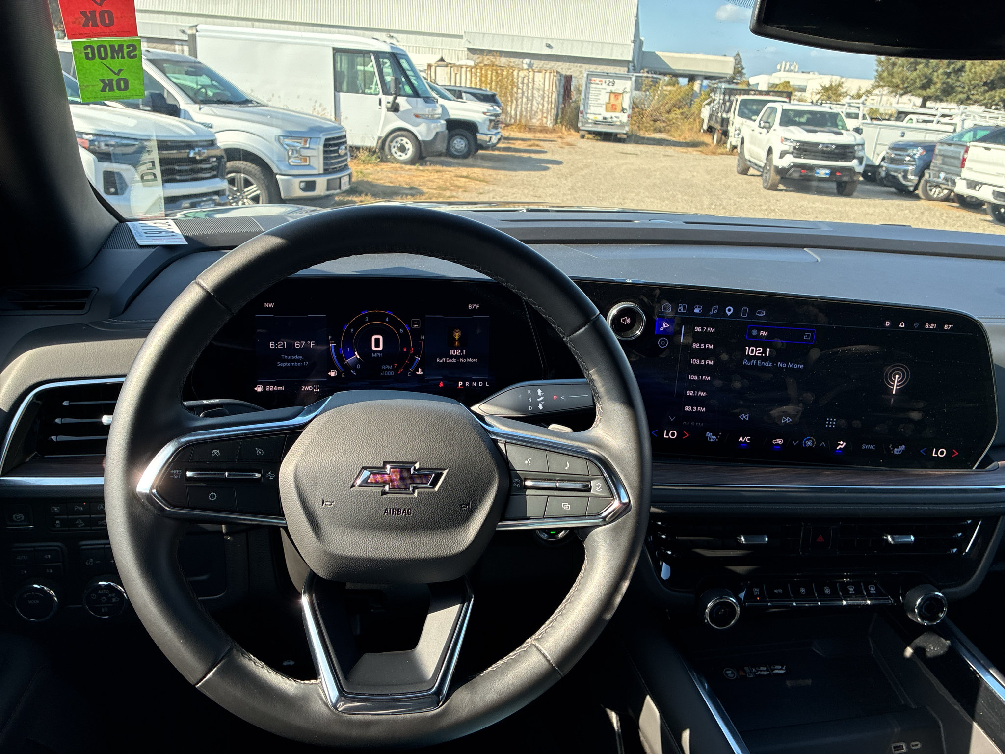 Used 2025 Chevrolet Tahoe Z71 AWD/4WD image 23