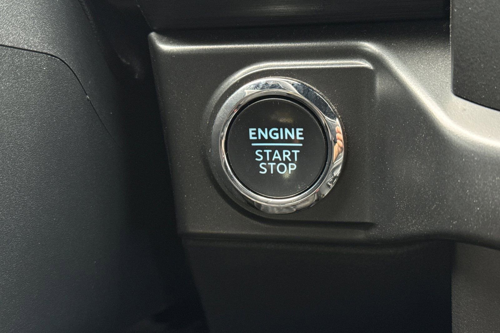 Certified 2024 Ford F150 XLT w/ Equipment Group 302A MID image 24