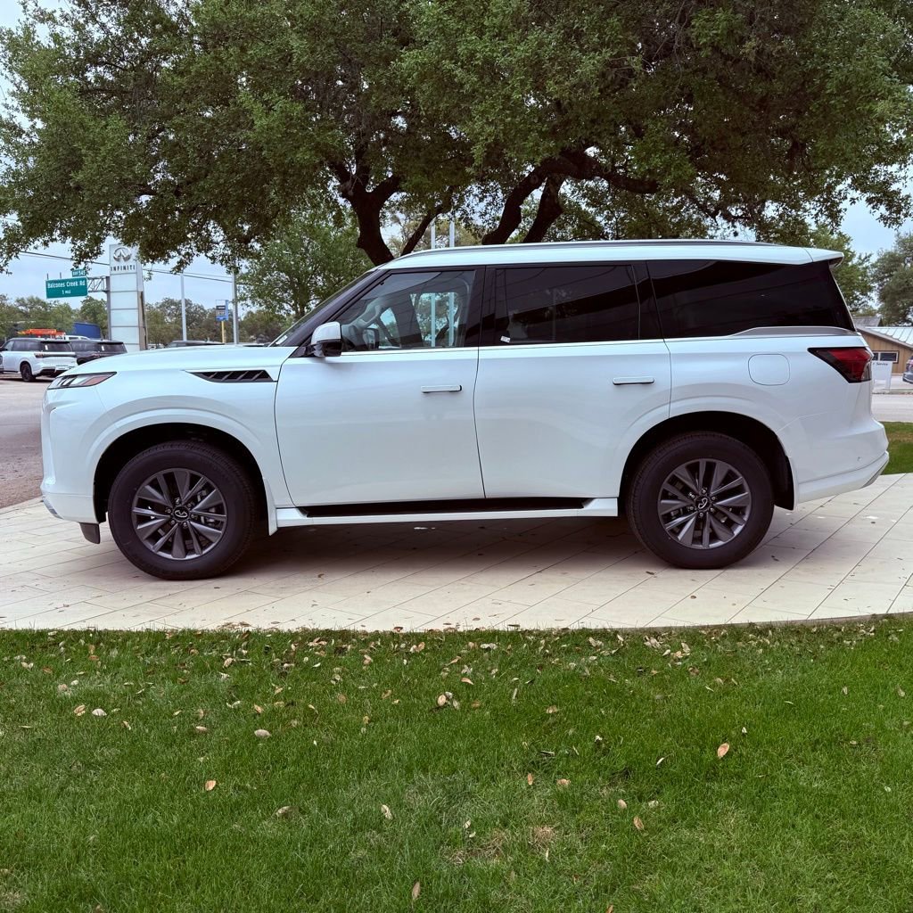New 2026 INFINITI QX80 Pure RWD image 9