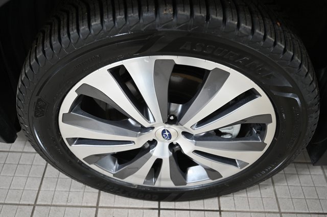 Used 2022 Subaru Ascent Limited w/ Technology Package image 19