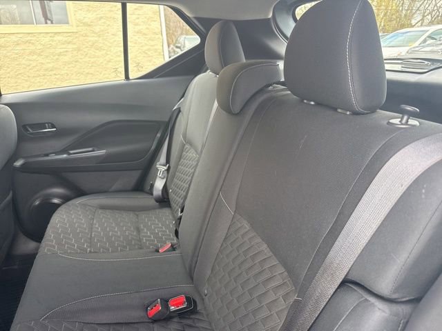 Used 2021 Nissan Kicks SV FWD image 12