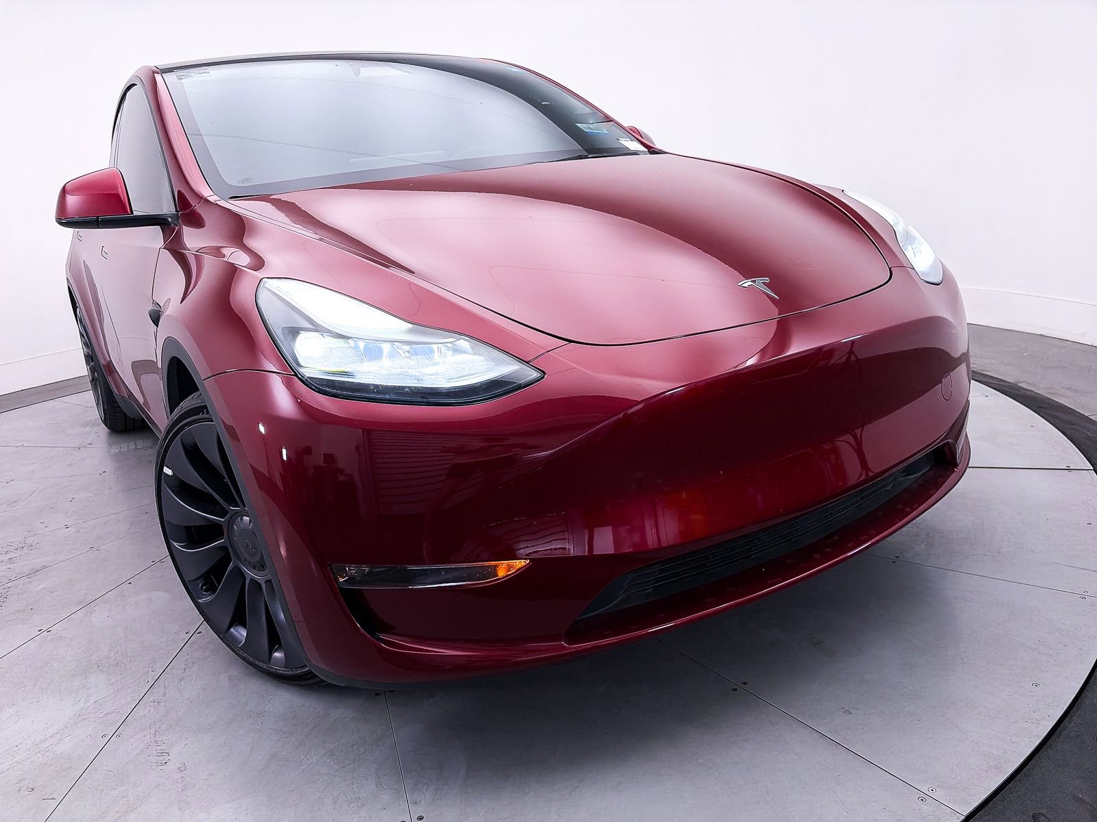 Used 2024 Tesla Model Y Performance AWD/4WD image 7