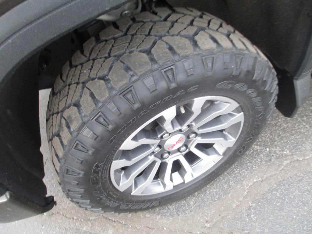 Used 2020 GMC Sierra 1500 AT4 w/ AT4 Premium Package AWD/4WD image 15