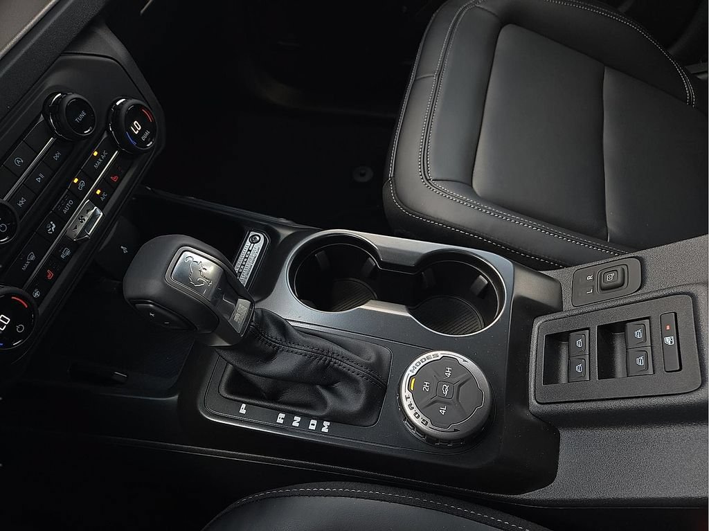 New 2026 Ford Bronco Outer Banks AWD/4WD image 20