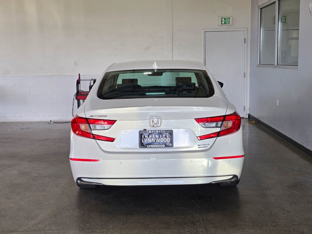 Used 2020 Honda Accord Touring image 5