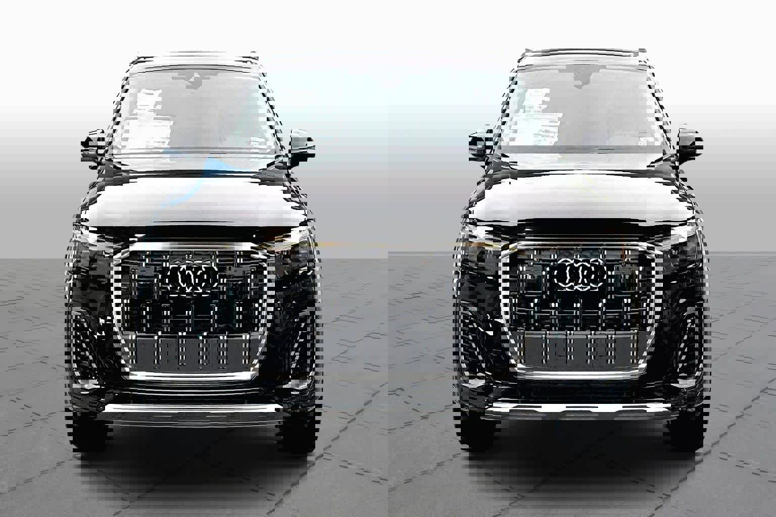 Used 2025 Audi Q7 Premium Plus image 4