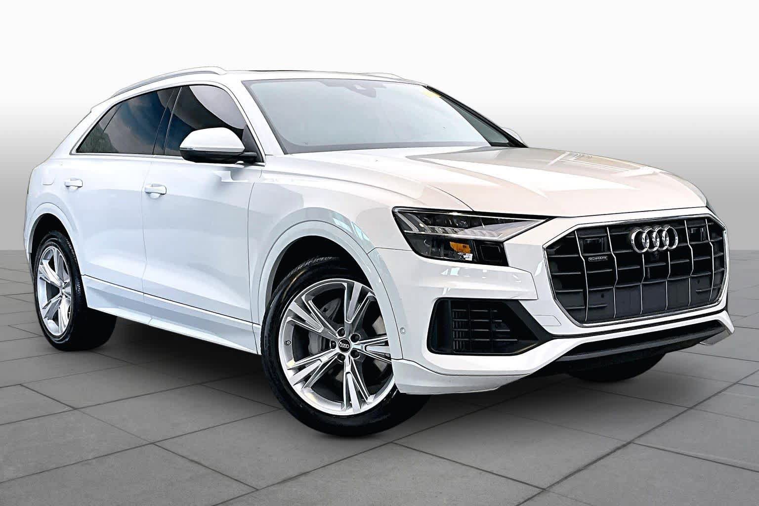 Certified 2023 Audi Q8 Premium w/ Convenience Package AWD/4WD image 3