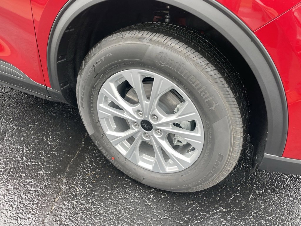 New 2026 Ford Escape Active w/ Cold Weather Package image 3