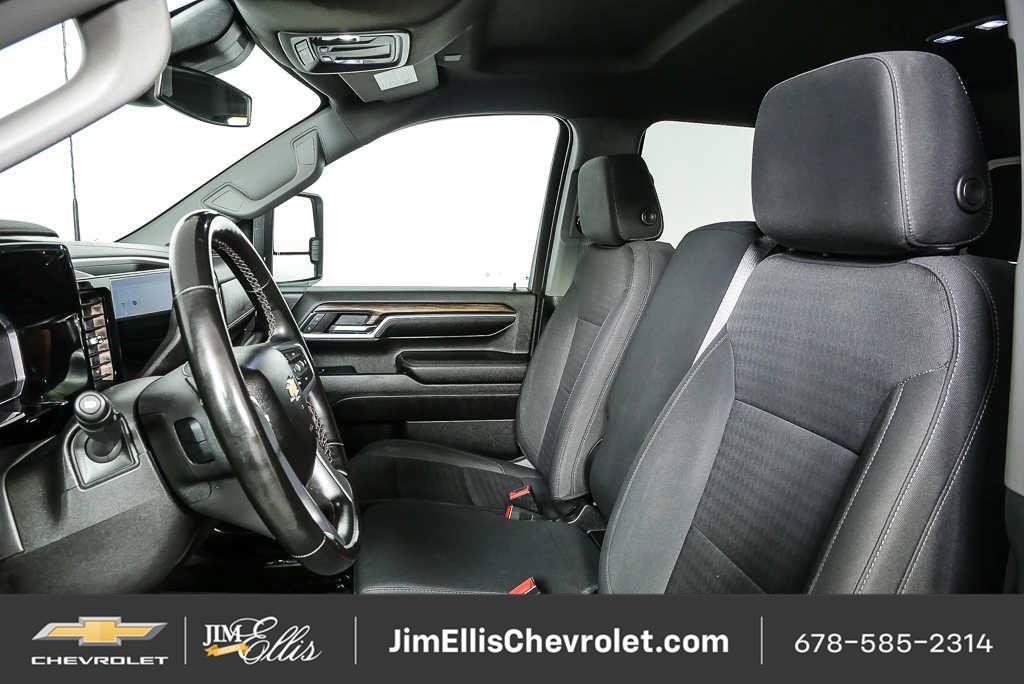 Certified 2024 Chevrolet Silverado 2500 LT AWD/4WD image 5