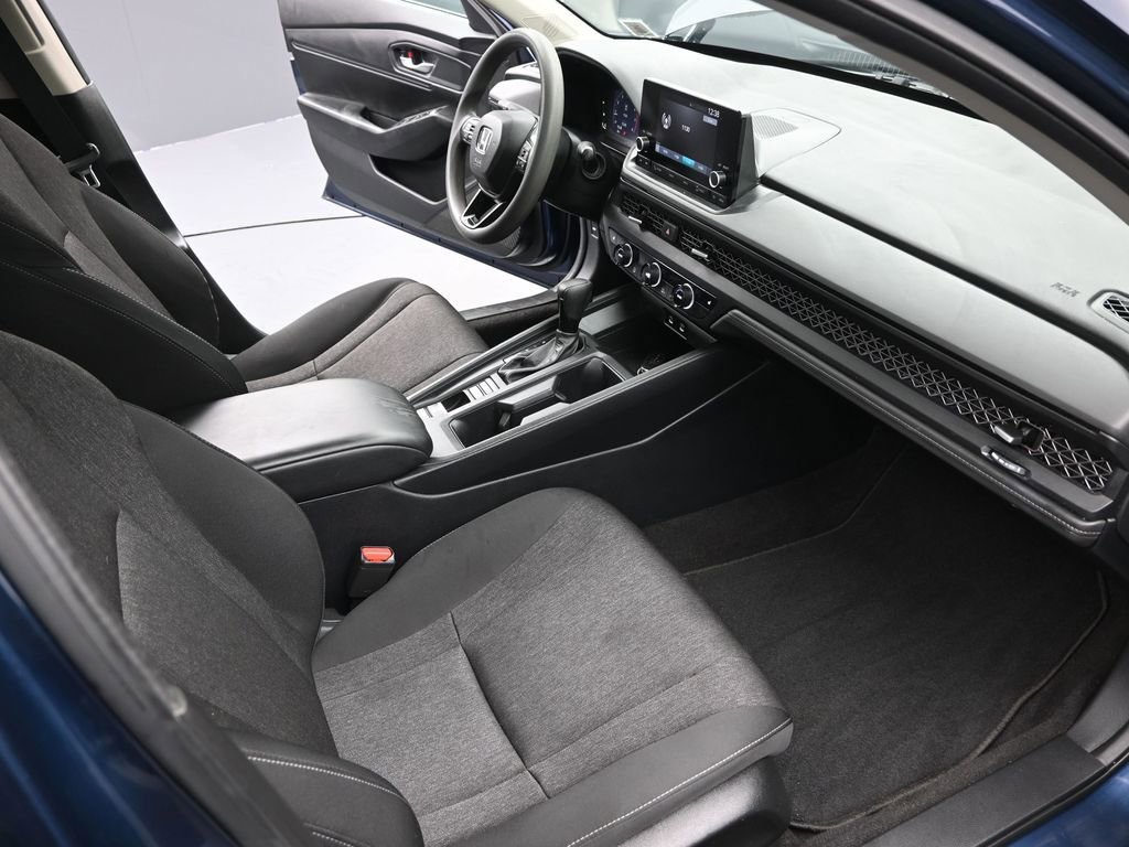Used 2024 Honda Accord EX image 24