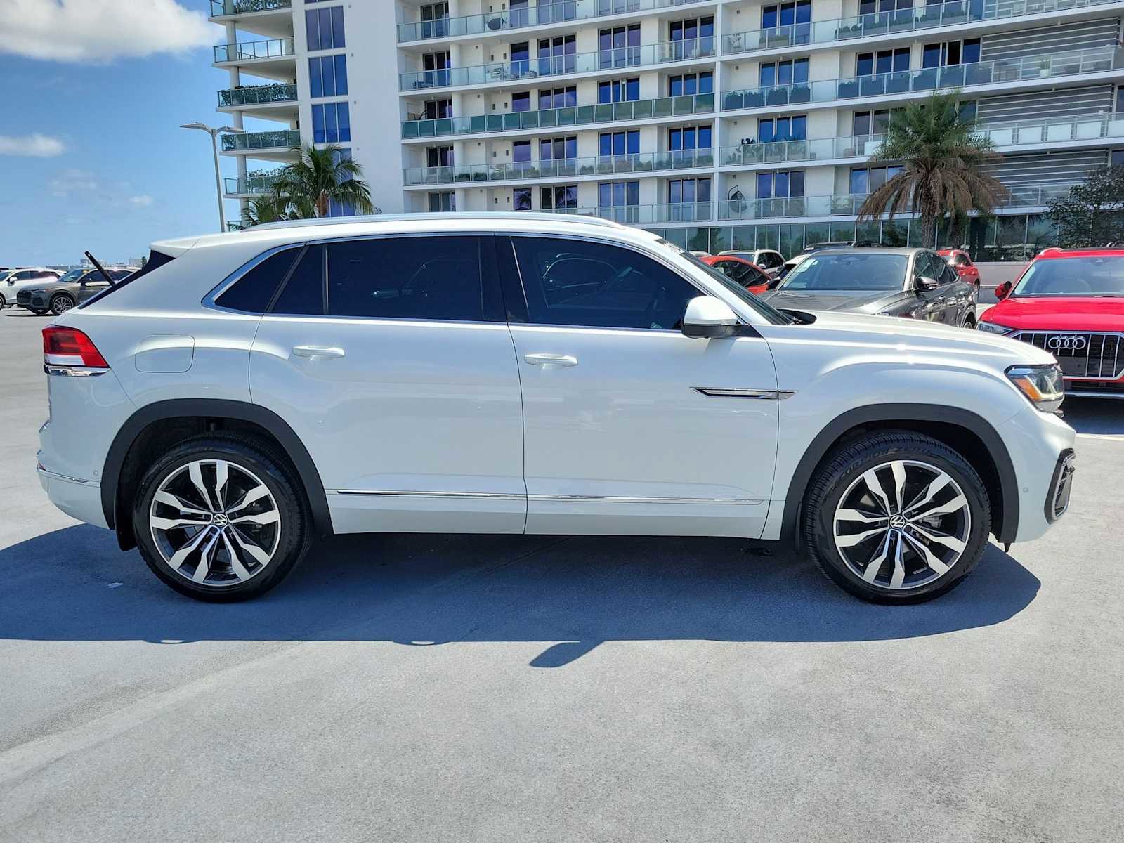 Used 2023 Volkswagen Atlas Cross Sport SEL Premium R-Line AWD/4WD image 7