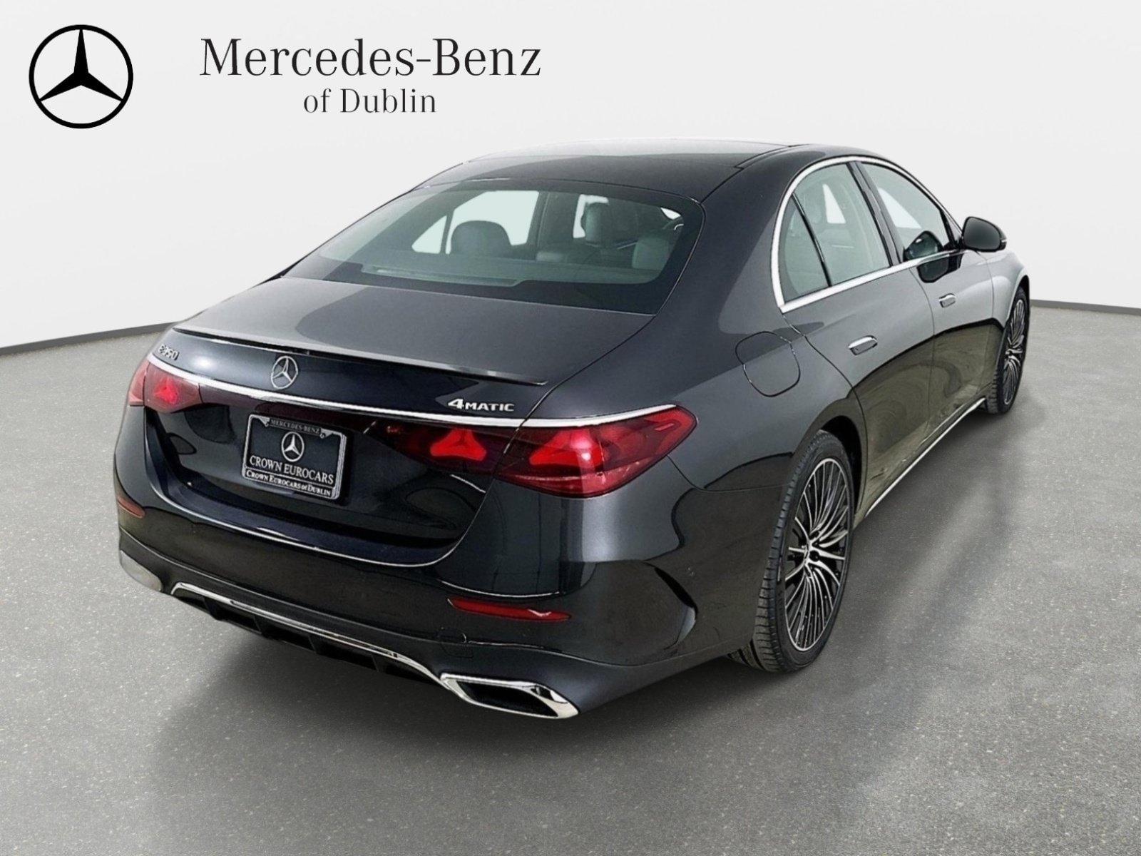 Used 2026 Mercedes-Benz E 350 4MATIC Sedan image 5