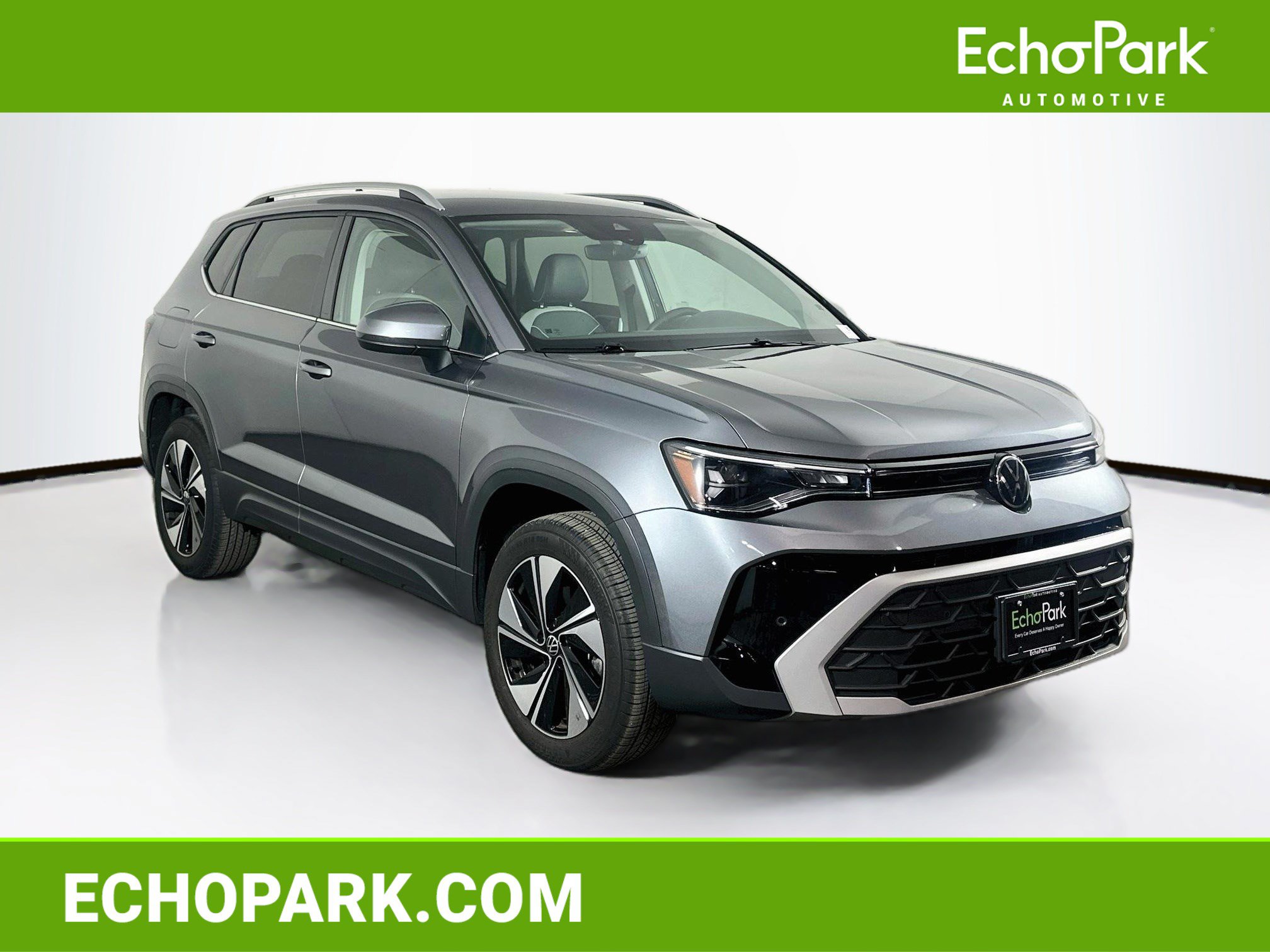Used 2025 Volkswagen Taos SE