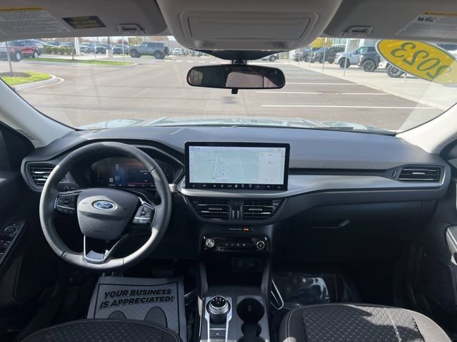 Used 2023 Ford Escape Active w/ Tech Pack #1 AWD/4WD image 19