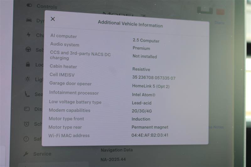 Used 2018 Tesla Model 3 Long Range AWD/4WD image 15