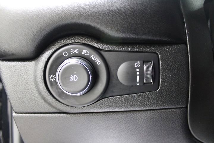 Used 2022 Dodge Durango GT image 44