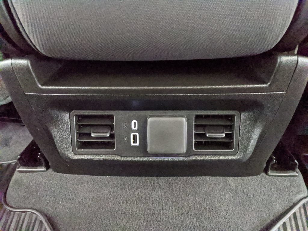 Used 2025 Chevrolet Silverado 2500 LT w/ Convenience Package AWD/4WD image 16