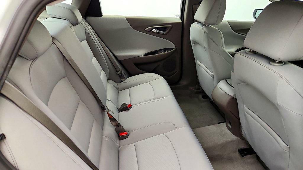 Used 2022 Chevrolet Malibu LS w/ Driver Confidence Package FWD image 22