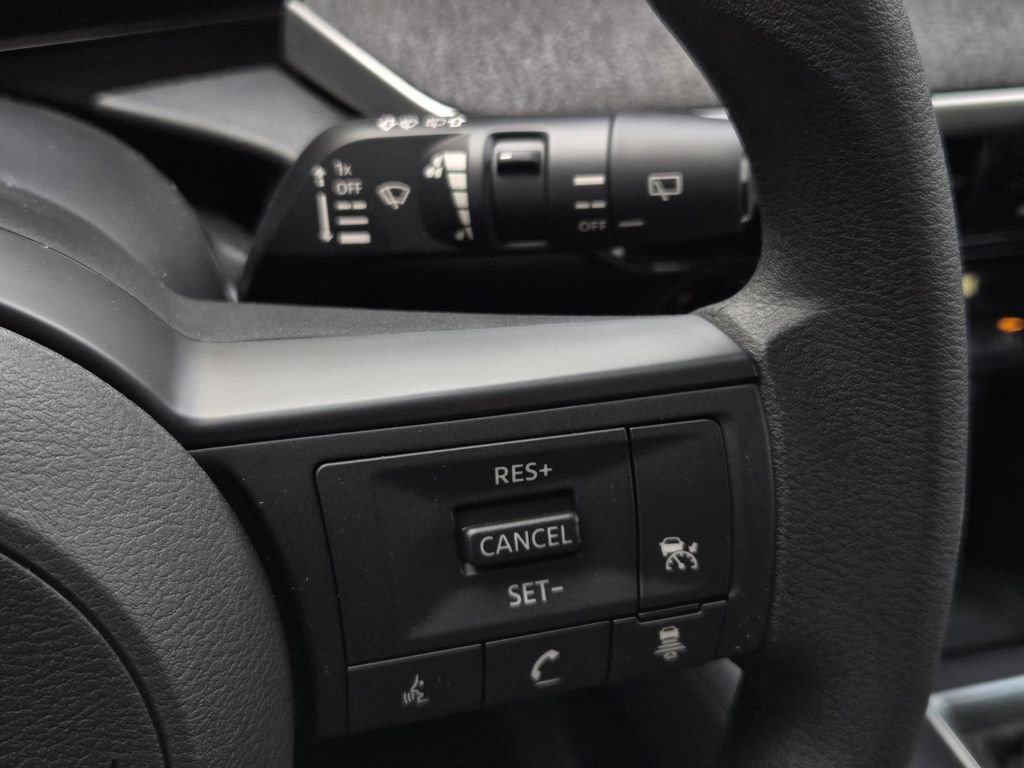 New 2026 Nissan Kicks SV image 27