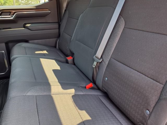Used 2024 Chevrolet Silverado 1500 LT AWD/4WD image 7