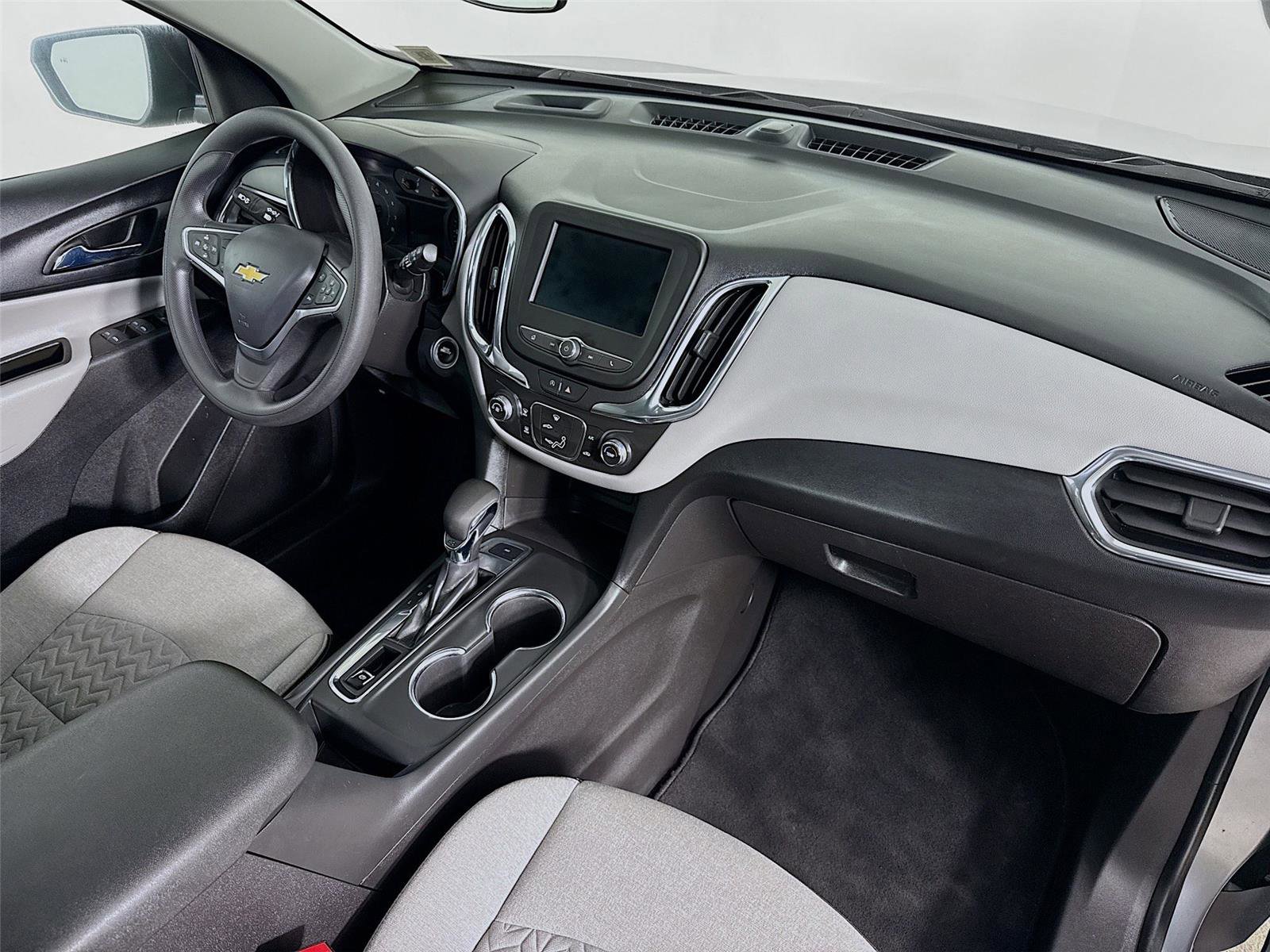 Used 2023 Chevrolet Equinox LS w/ Driver Confidence II Package AWD/4WD image 28