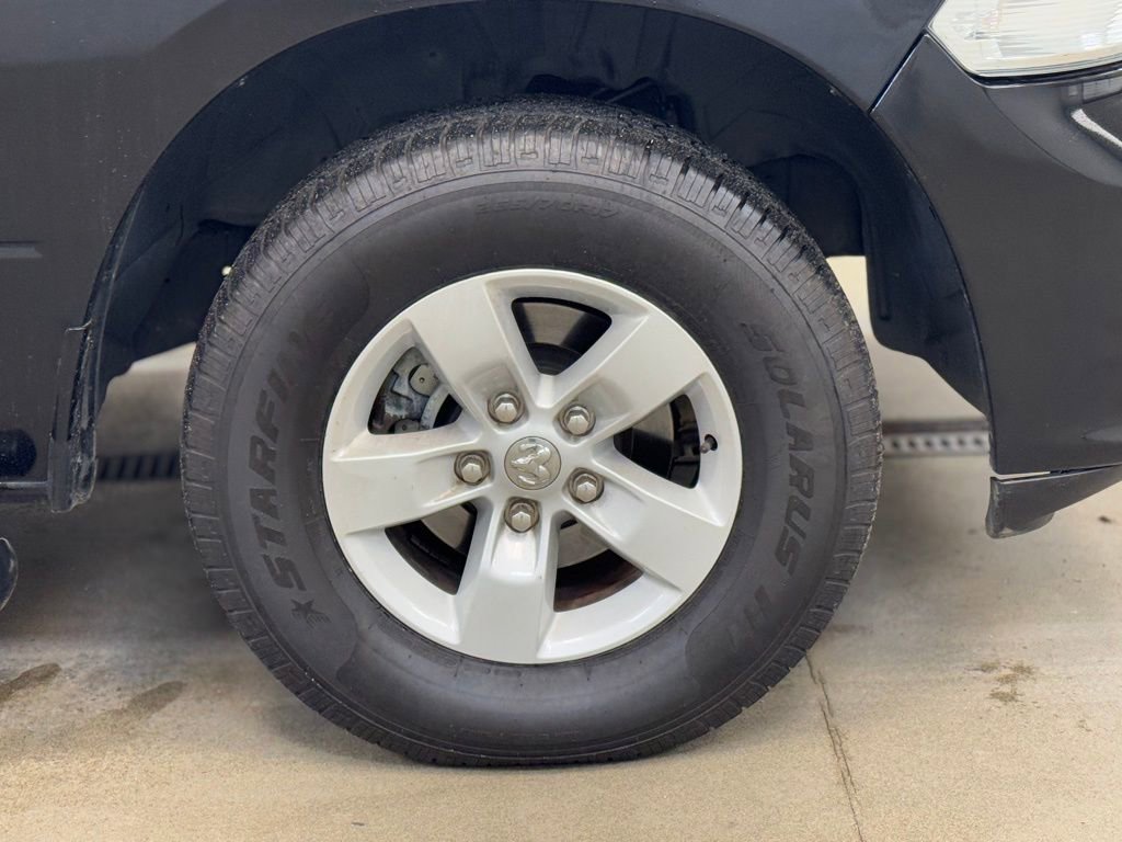 Used 2014 RAM 1500 Express image 4