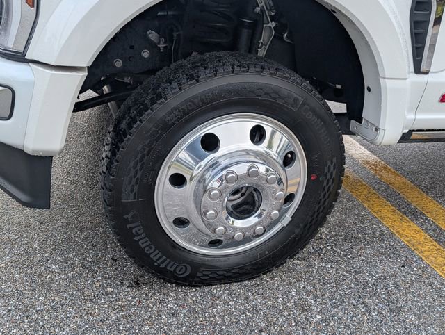 Used 2024 Ford F450 Limited w/ FX4 Off-Road Package image 4