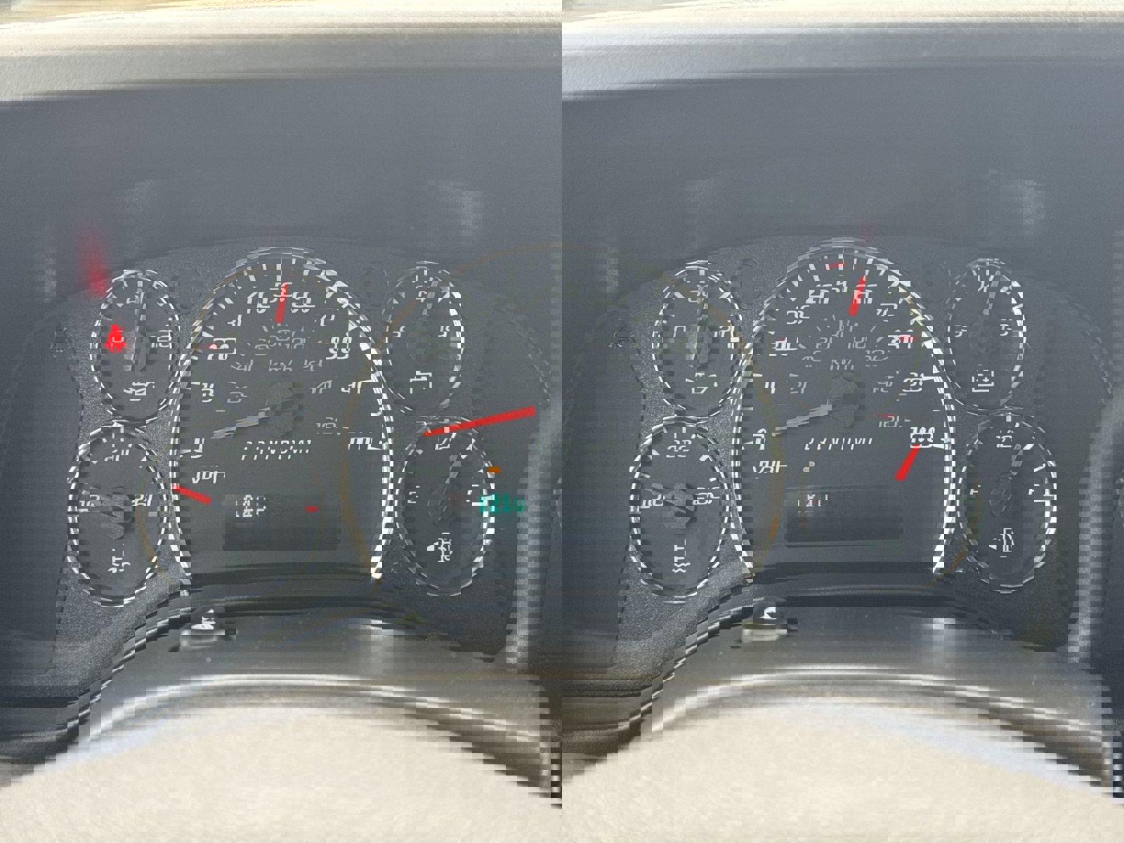 Used 2024 GMC Savana 2500 w/ Driver Convenience Package image 21