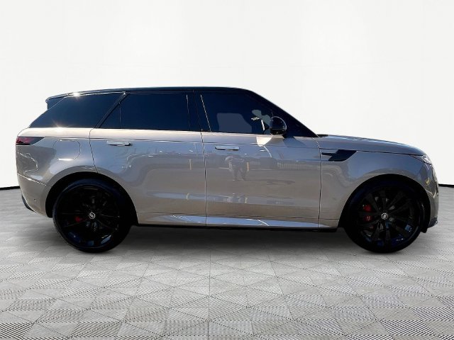 Used 2023 Land Rover Range Rover Sport SE Dynamic AWD/4WD image 8