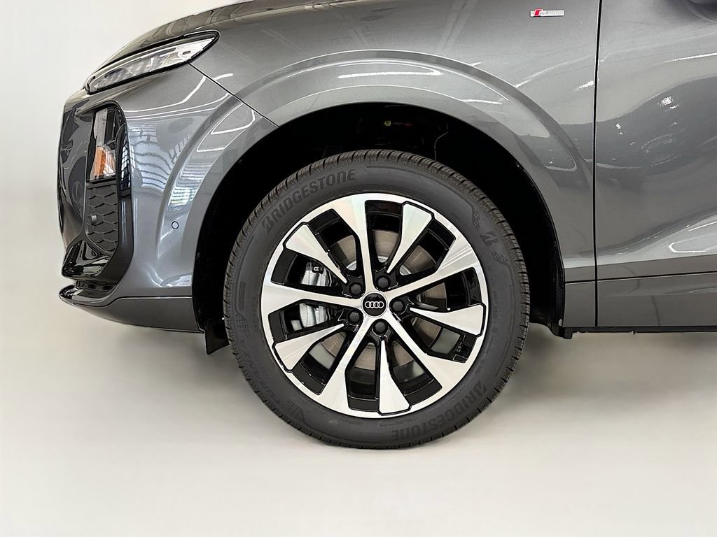 New 2026 Audi Q3 quattro 2.0T image 23