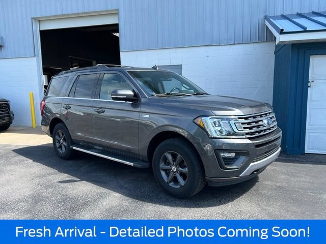 Used 2021 Ford Expedition XLT AWD/4WD image 2