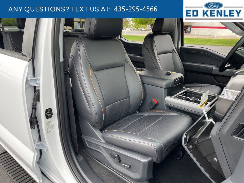 New 2026 Ford F450 Lariat image 29