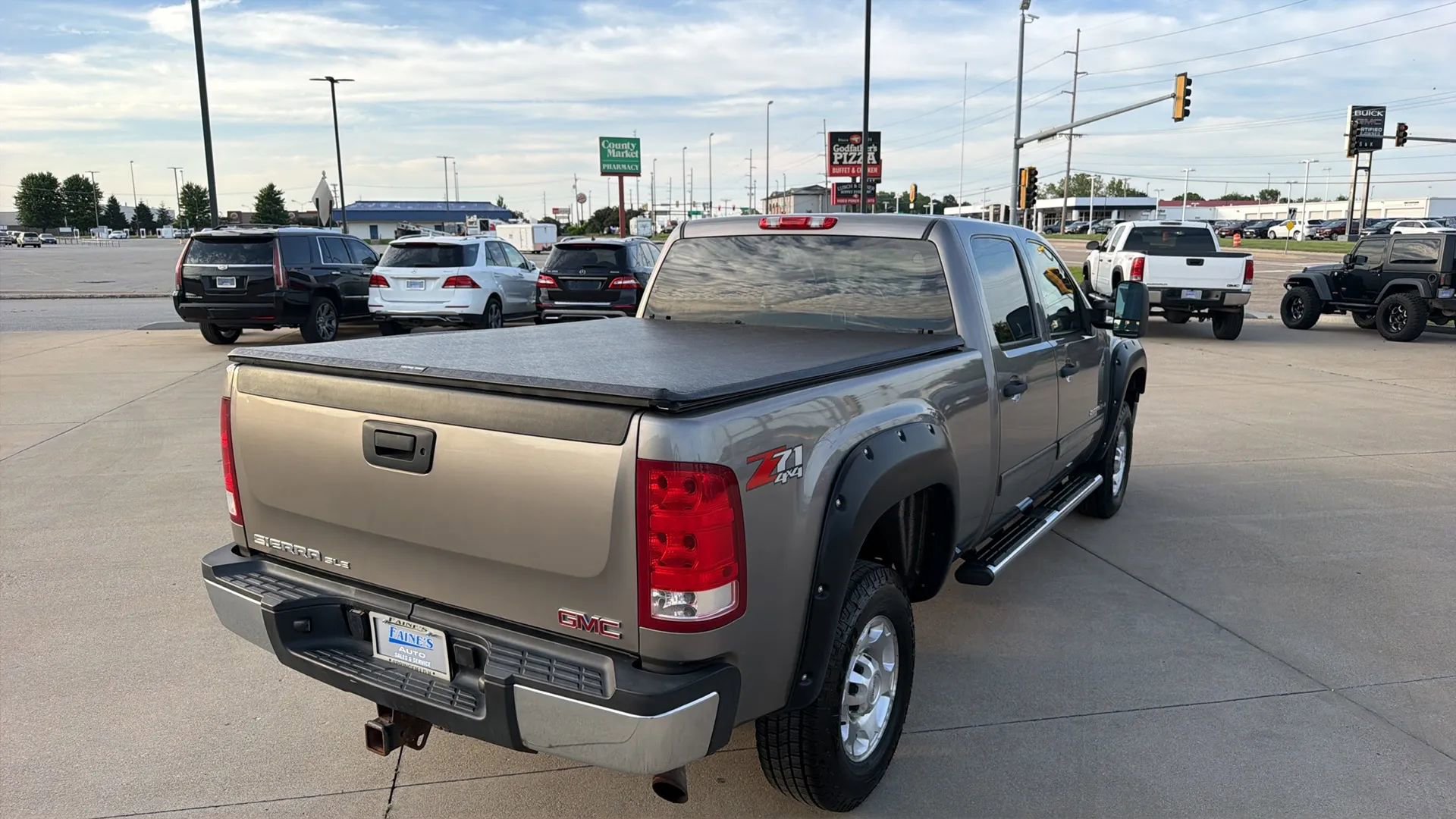 Used 2008 GMC Sierra 2500 SLE w/ SLE2 Preferred Package AWD/4WD image 21