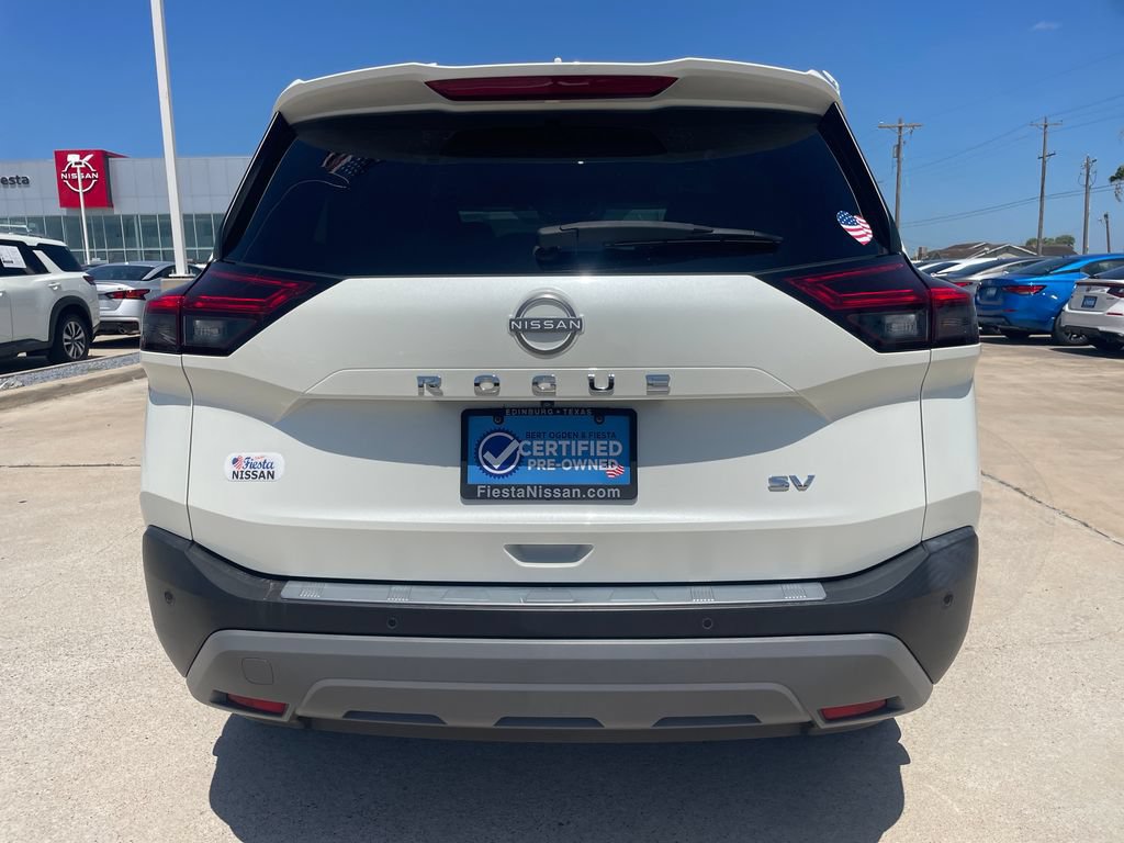 Certified 2023 Nissan Rogue SV w/ SV Premium B Package FWD image 4