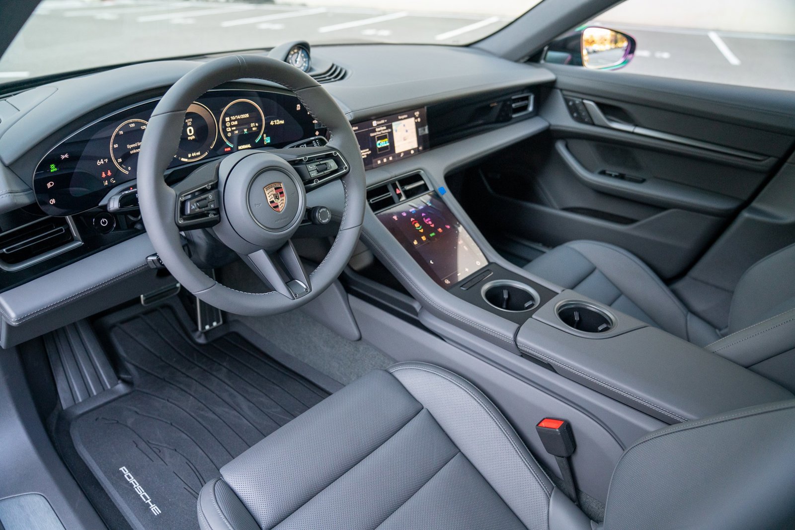 Certified 2026 Porsche Taycan AWD/4WD image 4