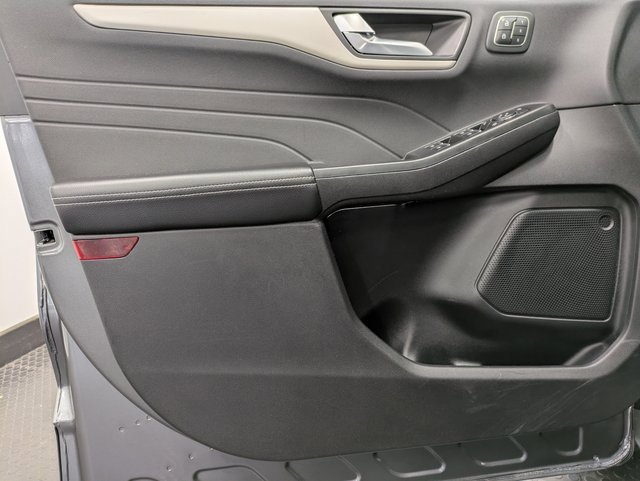 Certified 2022 Ford Escape SEL w/ Technology Package image 8