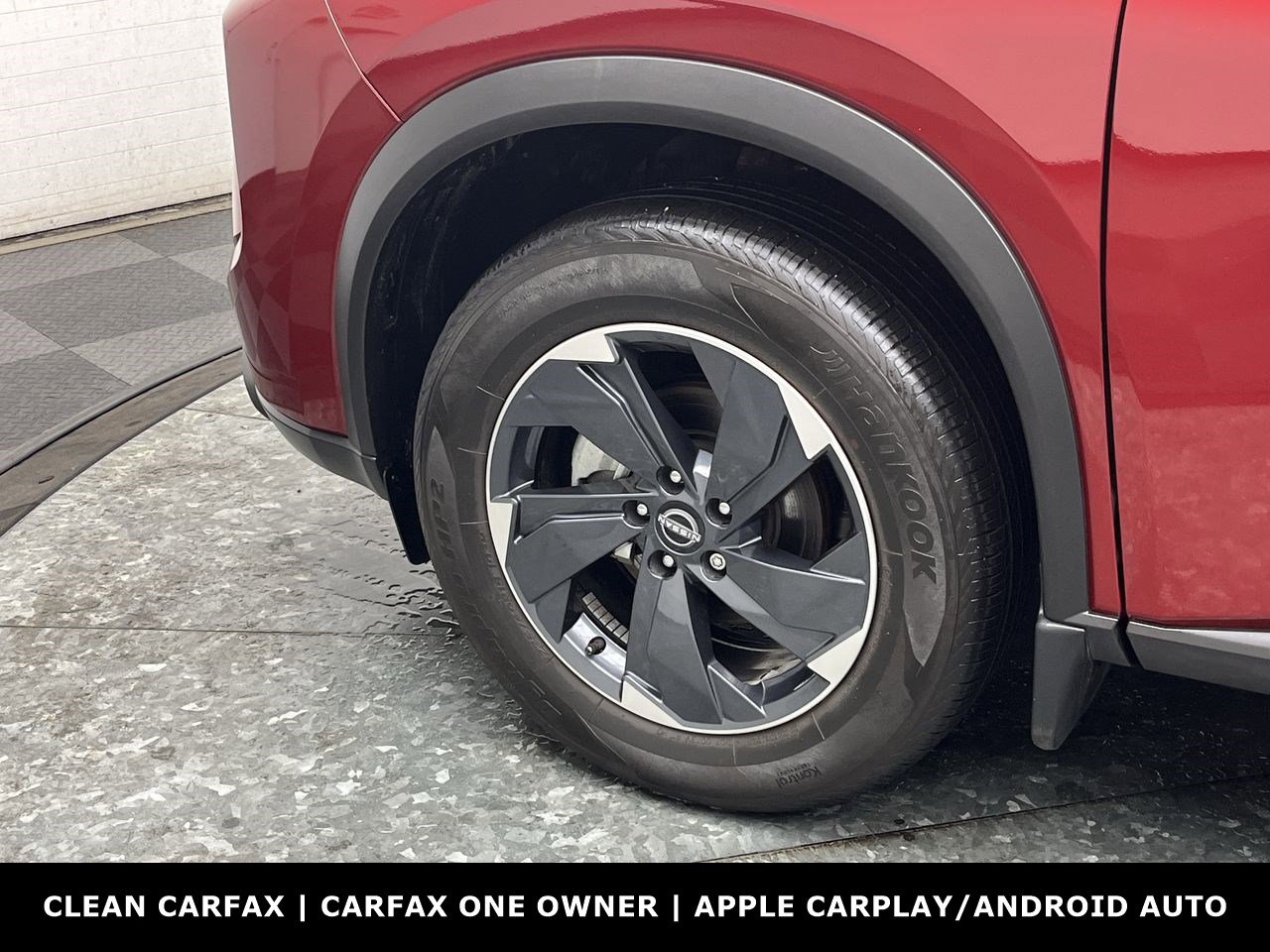 Used 2025 Nissan Rogue SV image 28