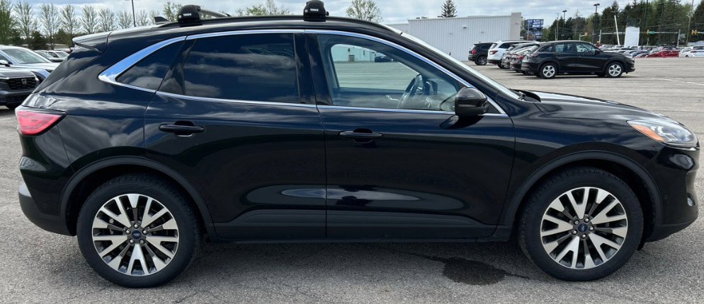 Used 2020 Ford Escape Titanium AWD/4WD image 11