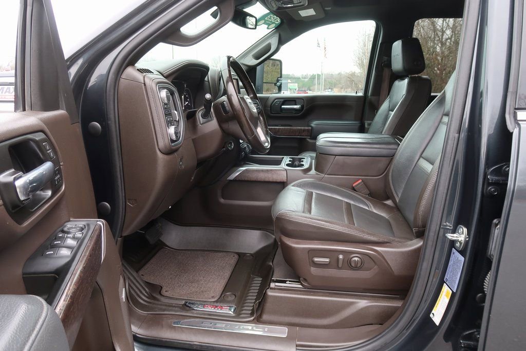 Certified 2023 GMC Sierra 3500 Denali image 10