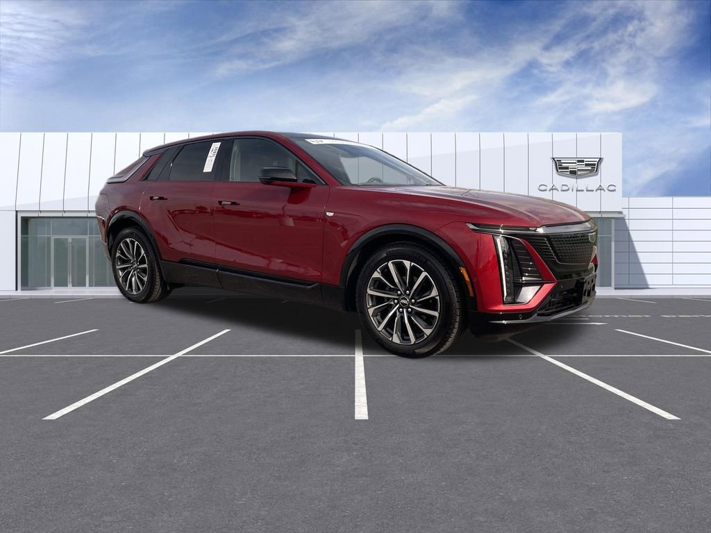 Certified 2024 Cadillac Lyriq Sport AWD/4WD image 2