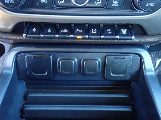 Used 2015 GMC Sierra 2500 Denali w/ Duramax Plus Package image 18