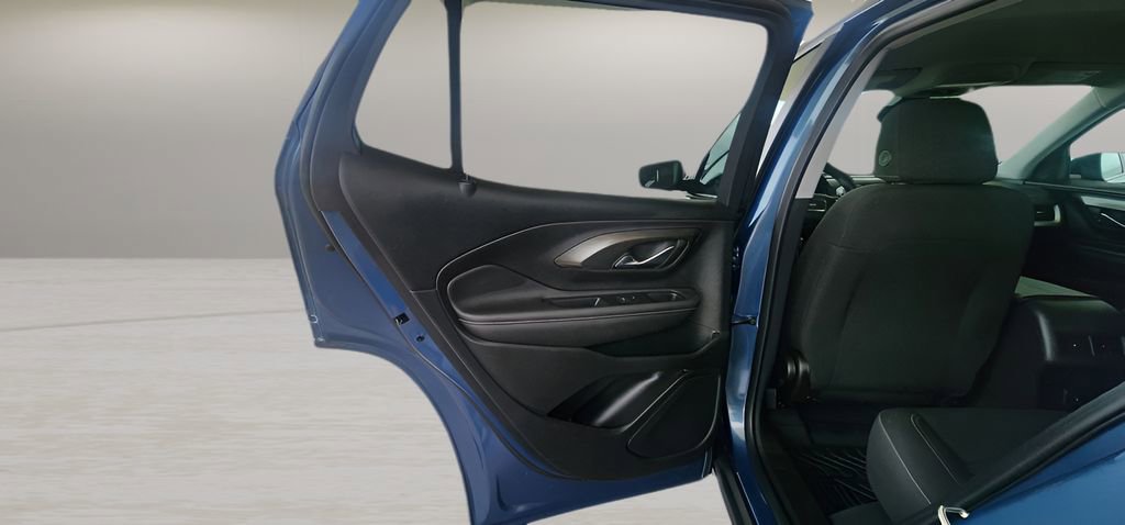 Used 2024 GMC Terrain SLE image 16