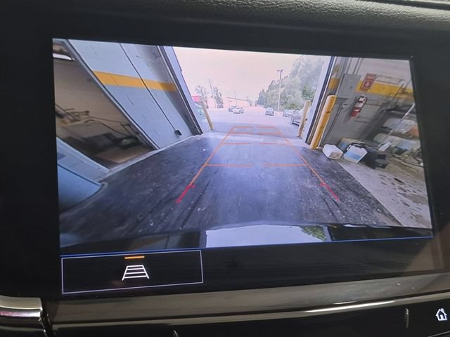 Certified 2025 Cadillac XT6 Premium Luxury w/ LPO, Floor Liner Package AWD/4WD image 27